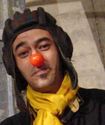 “Un naso rosso contro l’indifferenza”